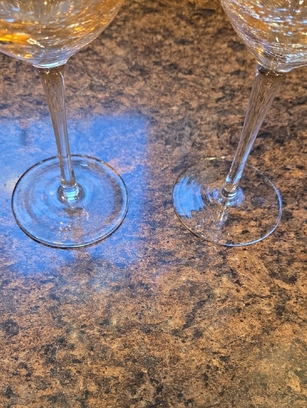Amber Crackle  Wine Glasses - Set of 2 - Picture 6 of 6